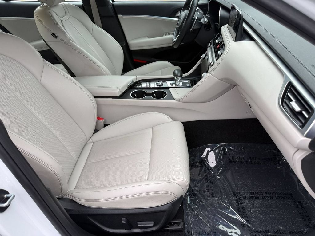 2024 Genesis G70 2.5T
