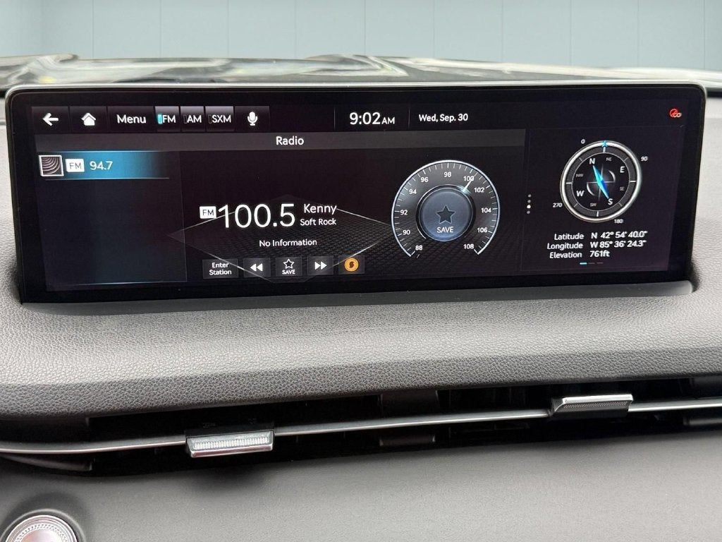 2025 Genesis GV70 2.5T