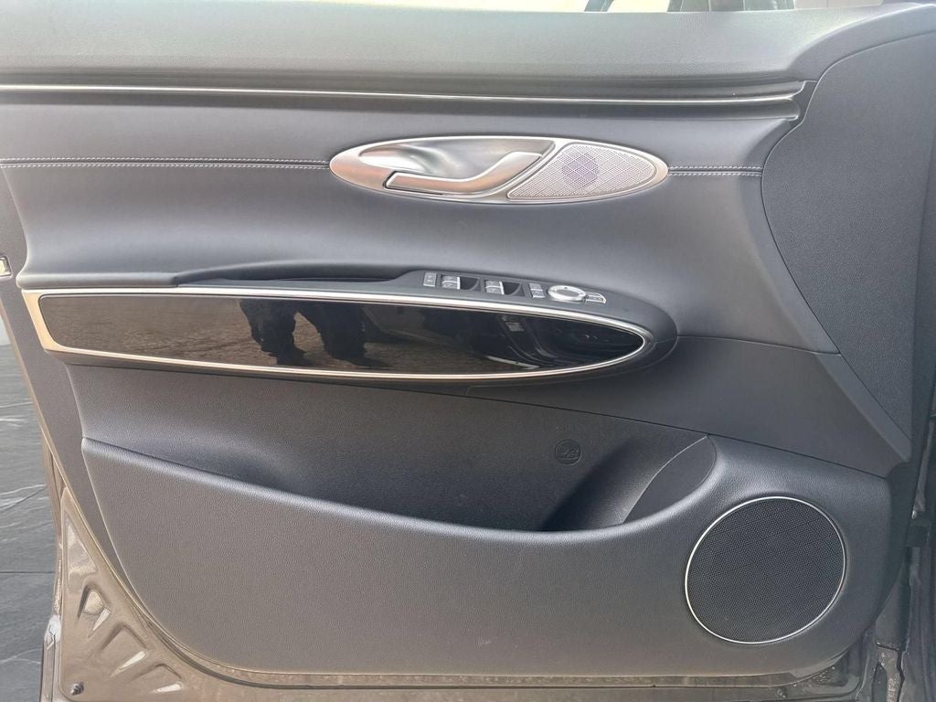 2025 Genesis GV70 2.5T