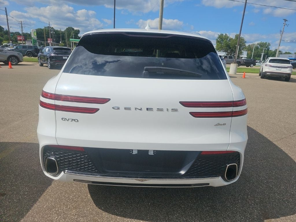 2025 Genesis GV70 2.5T