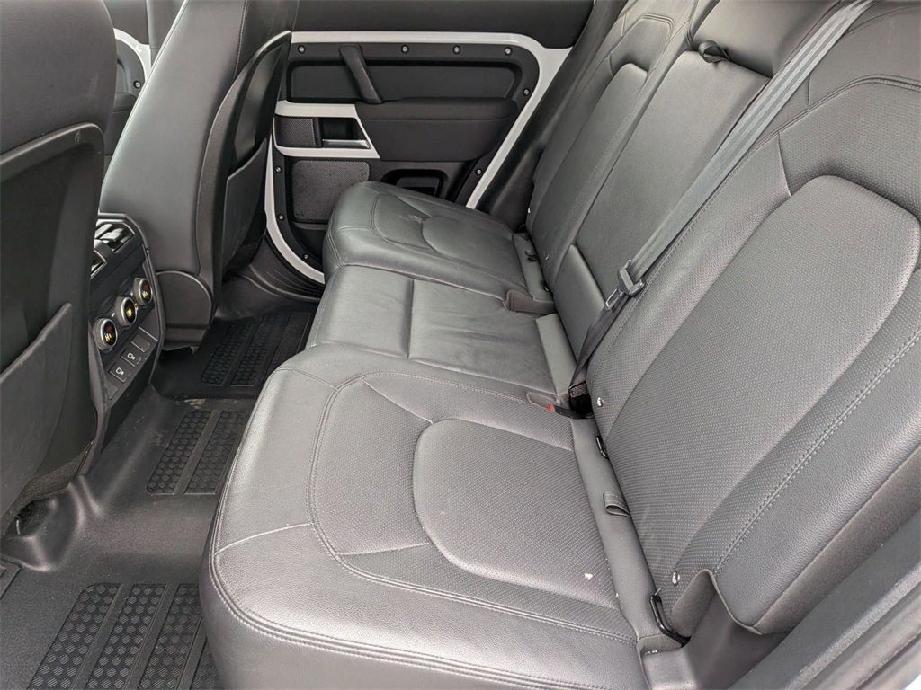 2023 Land Rover Defender 110 S