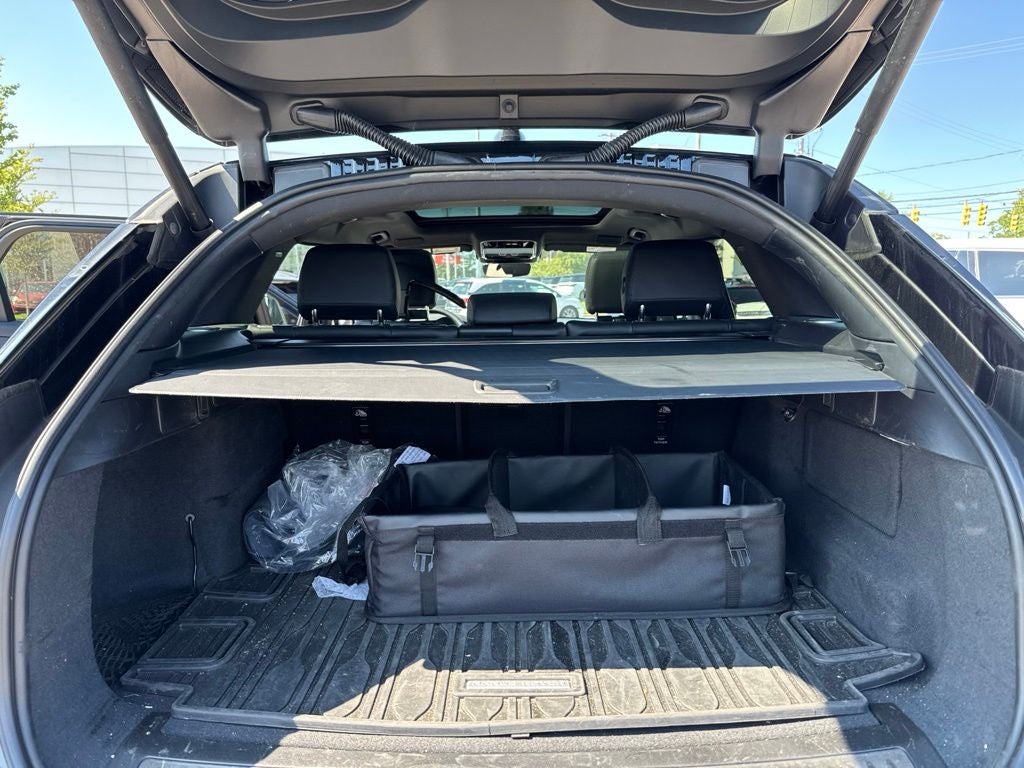 2026 Land Rover Range Rover Velar S