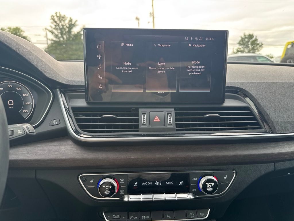 2024 Audi Q5 45 S line Premium quattro