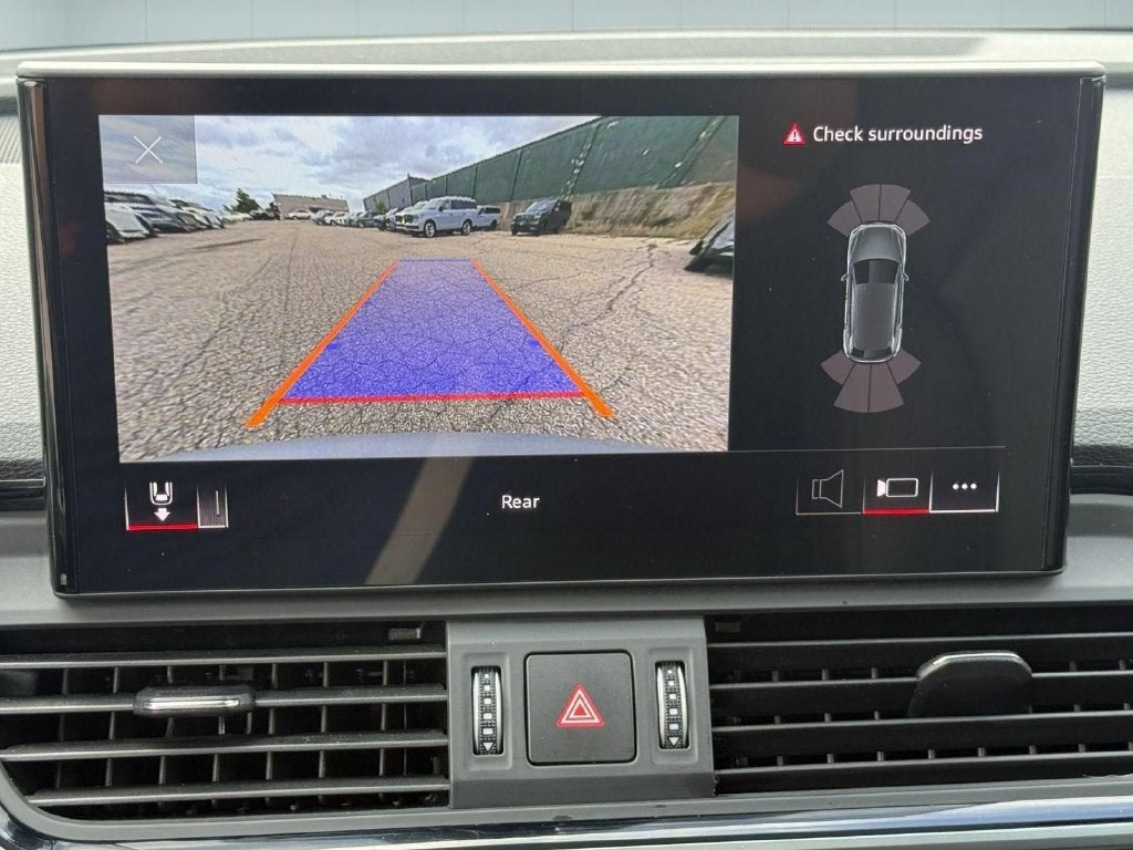 2024 Audi Q5 45 S line Premium quattro