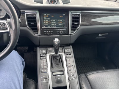 2016 Porsche Macan S