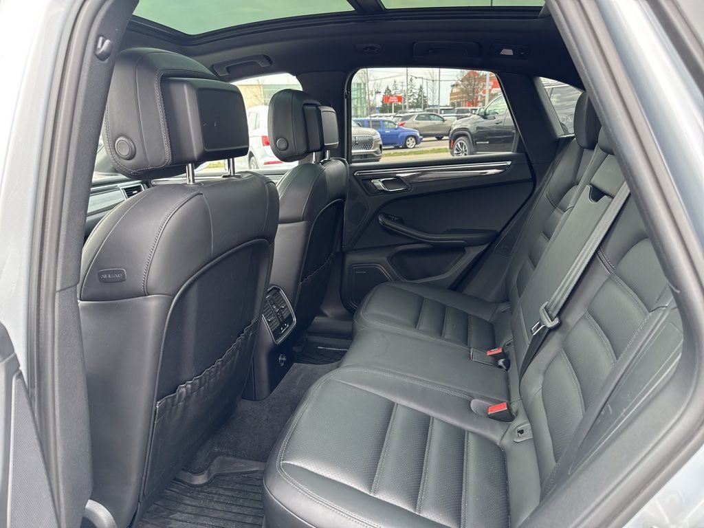 2016 Porsche Macan S