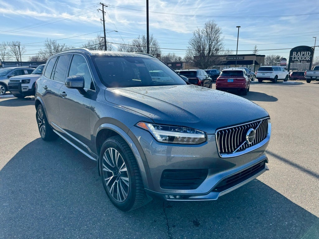 2020 Volvo XC90 T6 Momentum