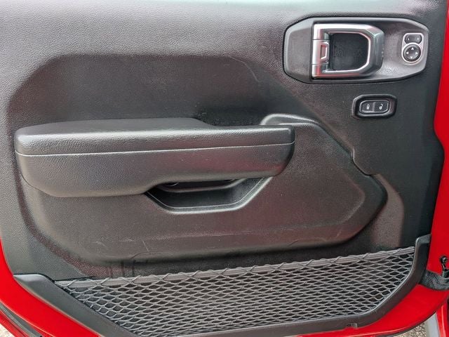 2025 Jeep Wrangler 4-Door Willys 4x4