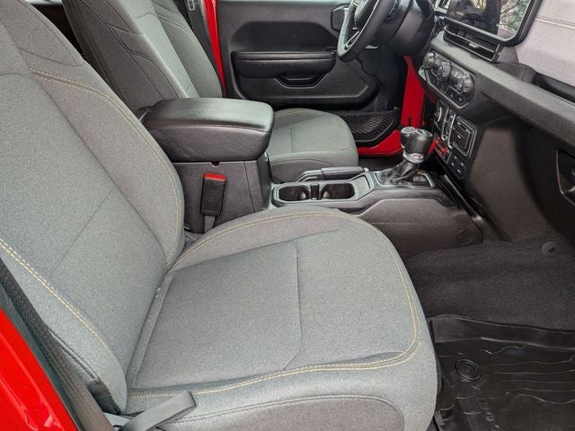 2025 Jeep Wrangler 4-Door Willys 4x4