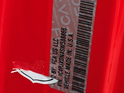 2025 Jeep Wrangler 4-Door Willys 4x4