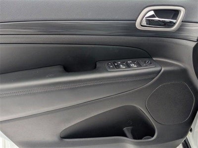 2020 Jeep Grand Cherokee Laredo E 4x4