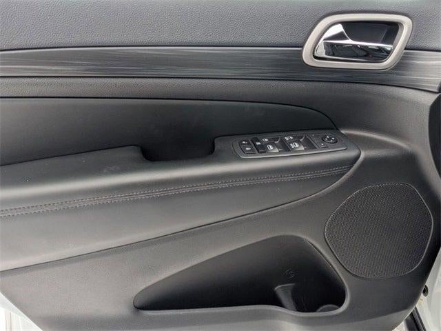 2020 Jeep Grand Cherokee Laredo E 4x4