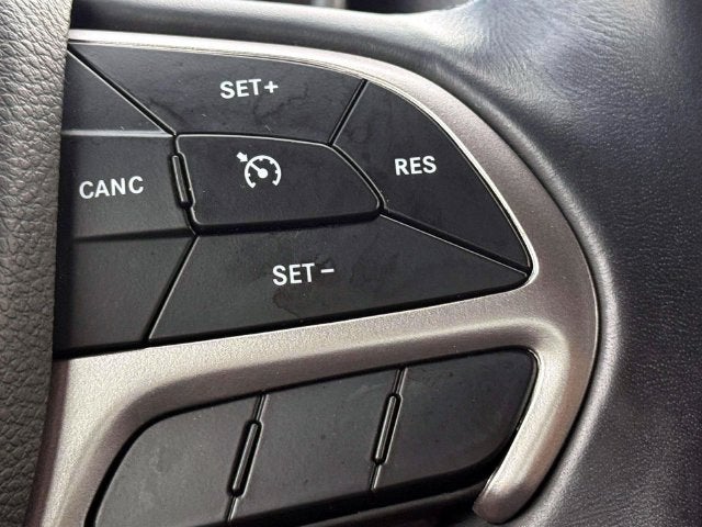 2020 Jeep Grand Cherokee Laredo E 4x4