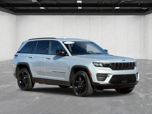 2023 Jeep Grand Cherokee Altitude 4x4