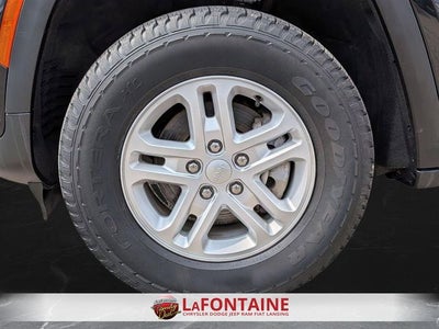 2023 Jeep Grand Cherokee Laredo