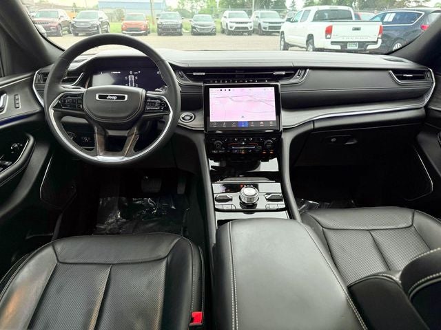 2023 Jeep Grand Cherokee Overland 4x4