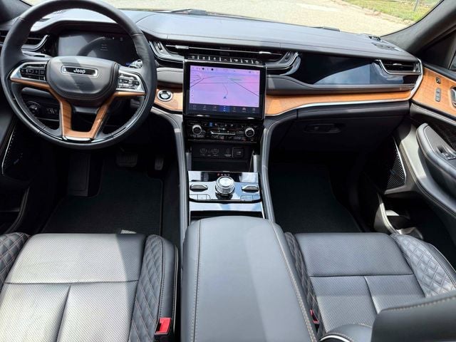 2025 Jeep Grand Cherokee Summit Reserve 4x4
