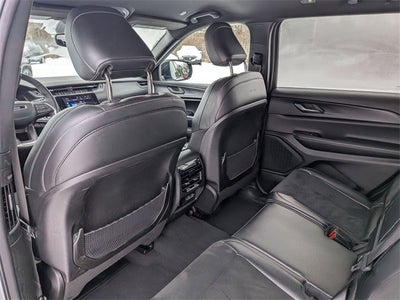 2024 Jeep Grand Cherokee L Altitude 4x4