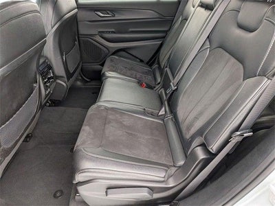 2024 Jeep Grand Cherokee L Altitude 4x4