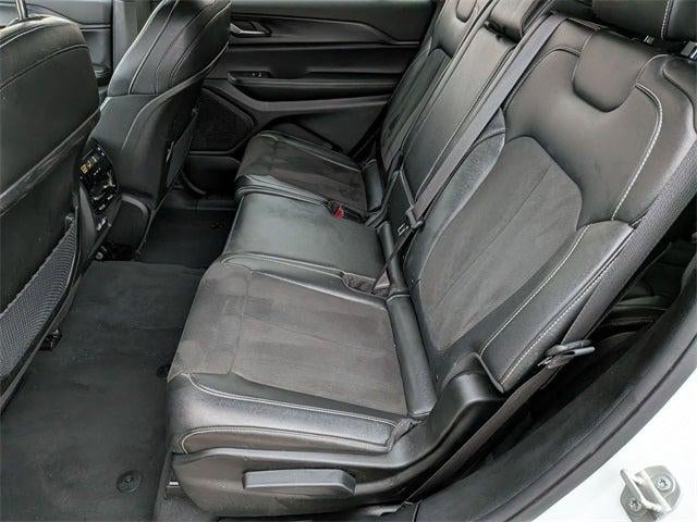 2024 Jeep Grand Cherokee L Altitude 4x4