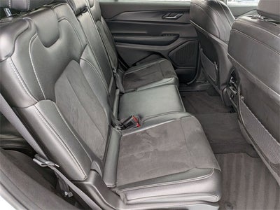 2024 Jeep Grand Cherokee L Altitude 4x4