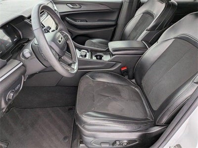 2024 Jeep Grand Cherokee L Altitude 4x4