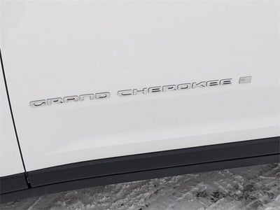 2023 Jeep Grand Cherokee L Laredo 4x4
