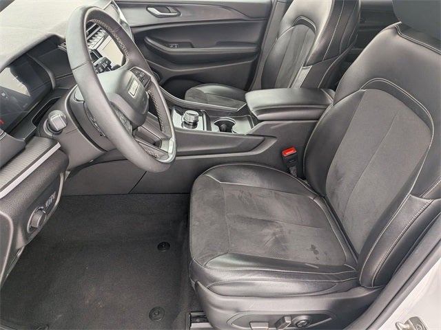 2024 Jeep Grand Cherokee L Altitude 4x4