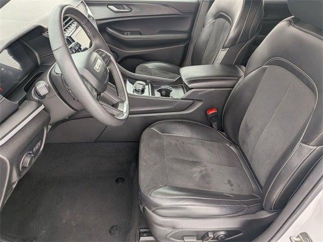 2024 Jeep Grand Cherokee L Altitude 4x4