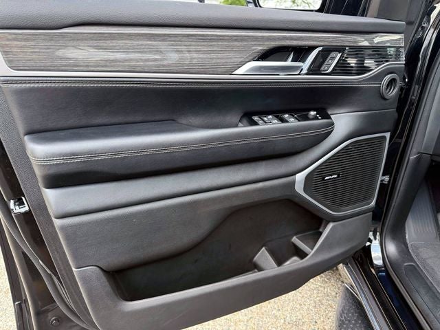 2022 Jeep Wagoneer Series II 4x4