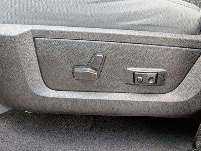 2018 RAM 1500 Big Horn Quad Cab 4x4 6'4' Box