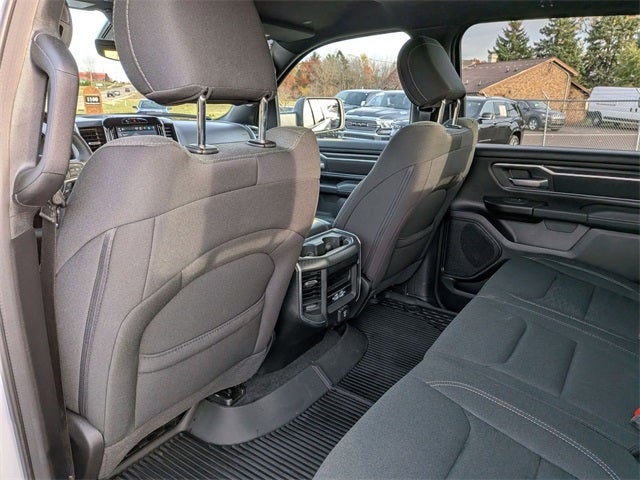 2025 RAM 1500 Big Horn Crew Cab 4x4 5'7' Box