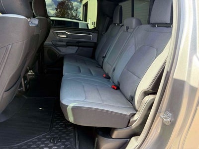 2022 RAM 1500 Big Horn Crew Cab 4x4 5'7' Box