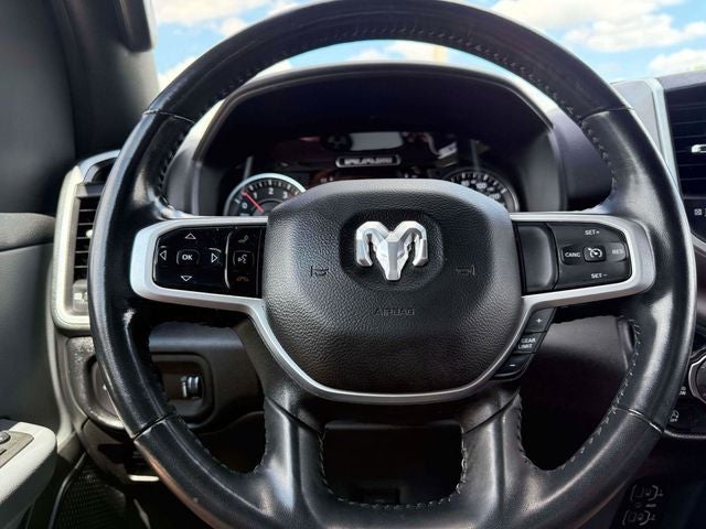 2022 RAM 1500 Big Horn Crew Cab 4x4 5'7' Box