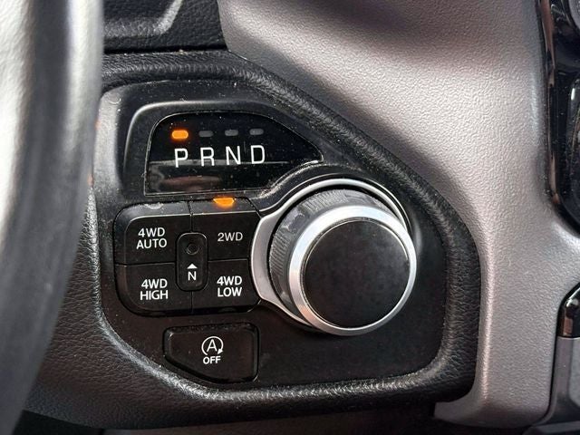 2022 RAM 1500 Big Horn Crew Cab 4x4 5'7' Box