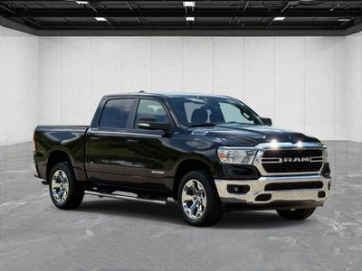 2022 RAM 1500 Big Horn Crew Cab 4x4 5'7' Box