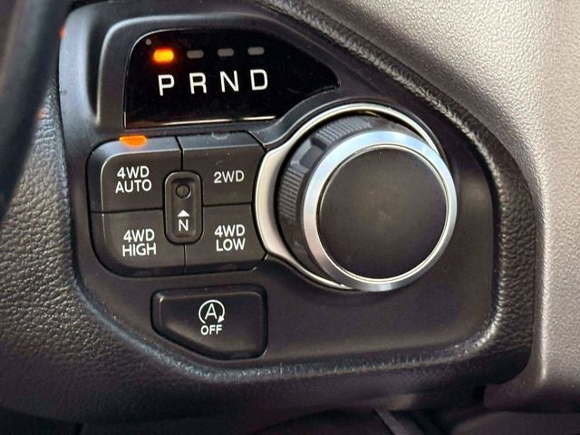2019 RAM 1500 Big Horn/Lone Star Crew Cab 4x4 5'7' Box