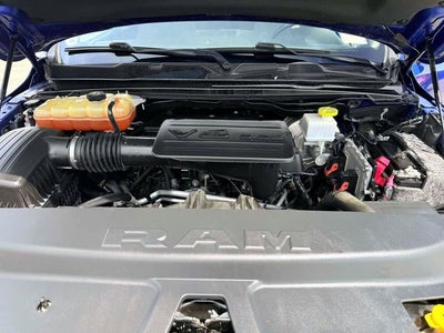 2019 RAM 1500 Big Horn/Lone Star Crew Cab 4x4 5'7' Box
