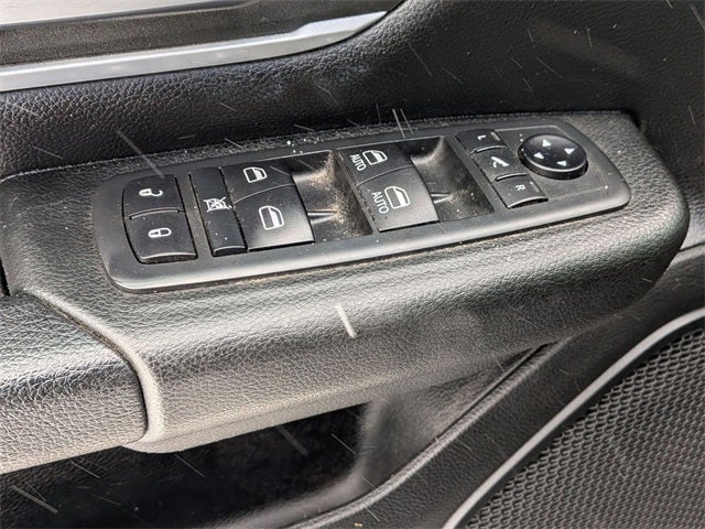 2020 RAM 1500 Big Horn Quad Cab 4x4 6'4' Box