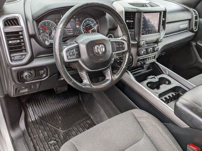 2020 RAM 1500 Big Horn Crew Cab 4x4 5'7' Box