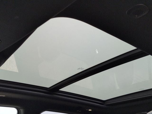 2021 RAM 1500 Limited Crew Cab 4x4 5'7' Box