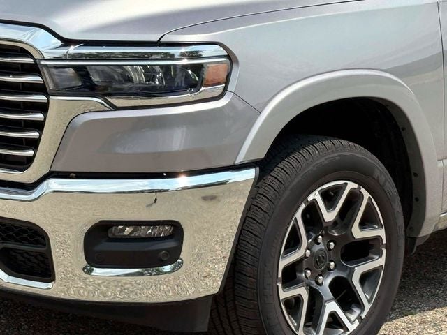 2026 RAM 1500 Laramie Crew Cab 4x4 5'7' Box