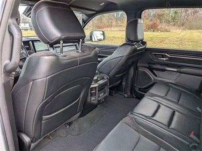 2024 RAM 1500 Laramie Crew Cab 4x4 5'7' Box