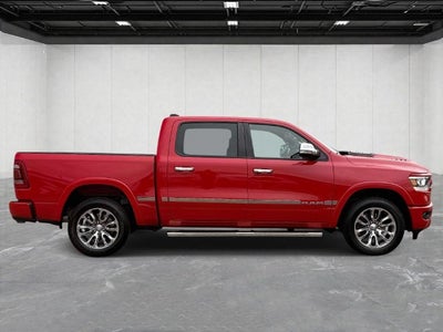2019 RAM 1500 Laramie Crew Cab 4x4 5'7' Box