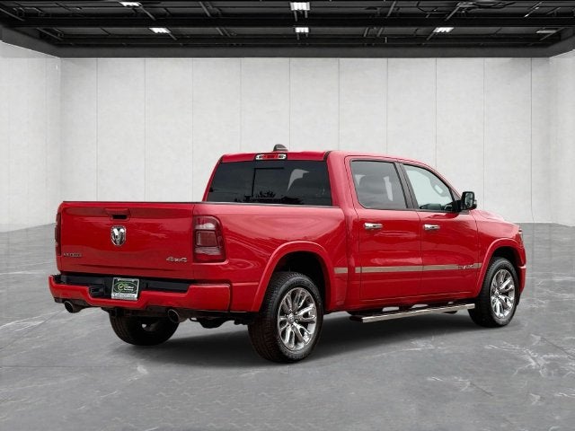 2019 RAM 1500 Laramie Crew Cab 4x4 5'7' Box