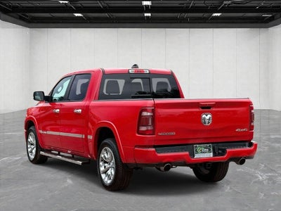 2019 RAM 1500 Laramie Crew Cab 4x4 5'7' Box