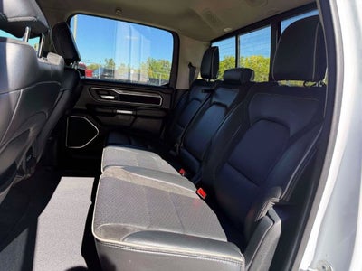 2020 RAM 1500 Laramie Crew Cab 4x4 5'7' Box