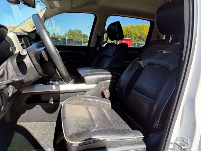 2020 RAM 1500 Laramie Crew Cab 4x4 5'7' Box