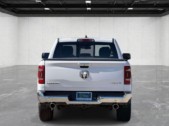 2020 RAM 1500 Laramie Crew Cab 4x4 5'7' Box
