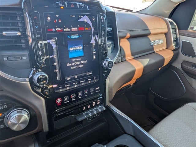 2021 RAM 1500 Laramie Crew Cab 4x4 5'7' Box